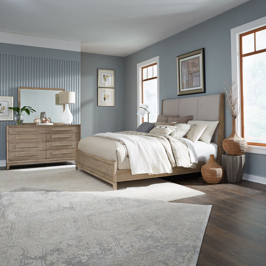 King Uph Bed, Dresser & Mirror
