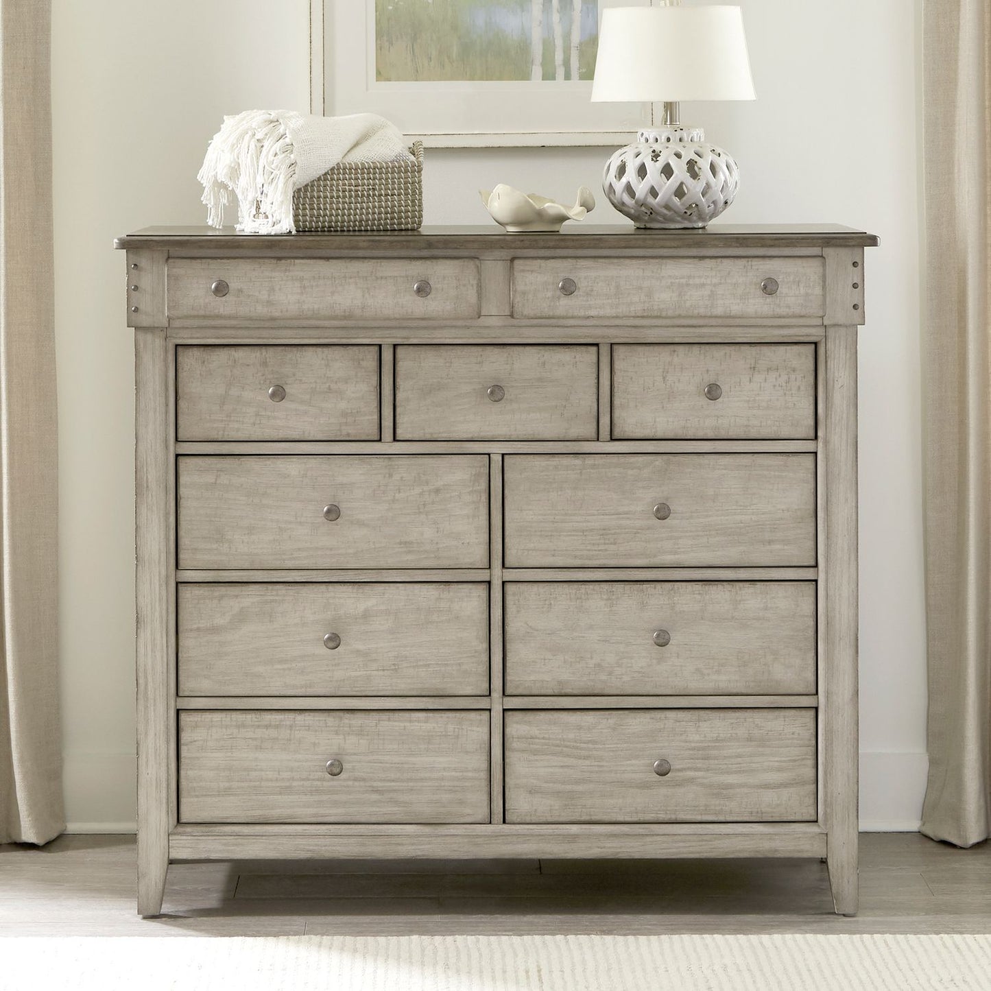 11 Drawer Chesser