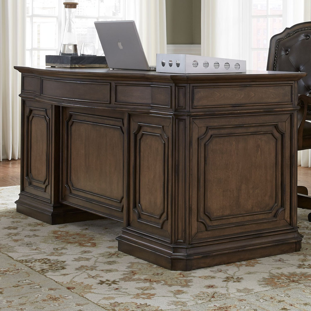 Jr Executive Desk