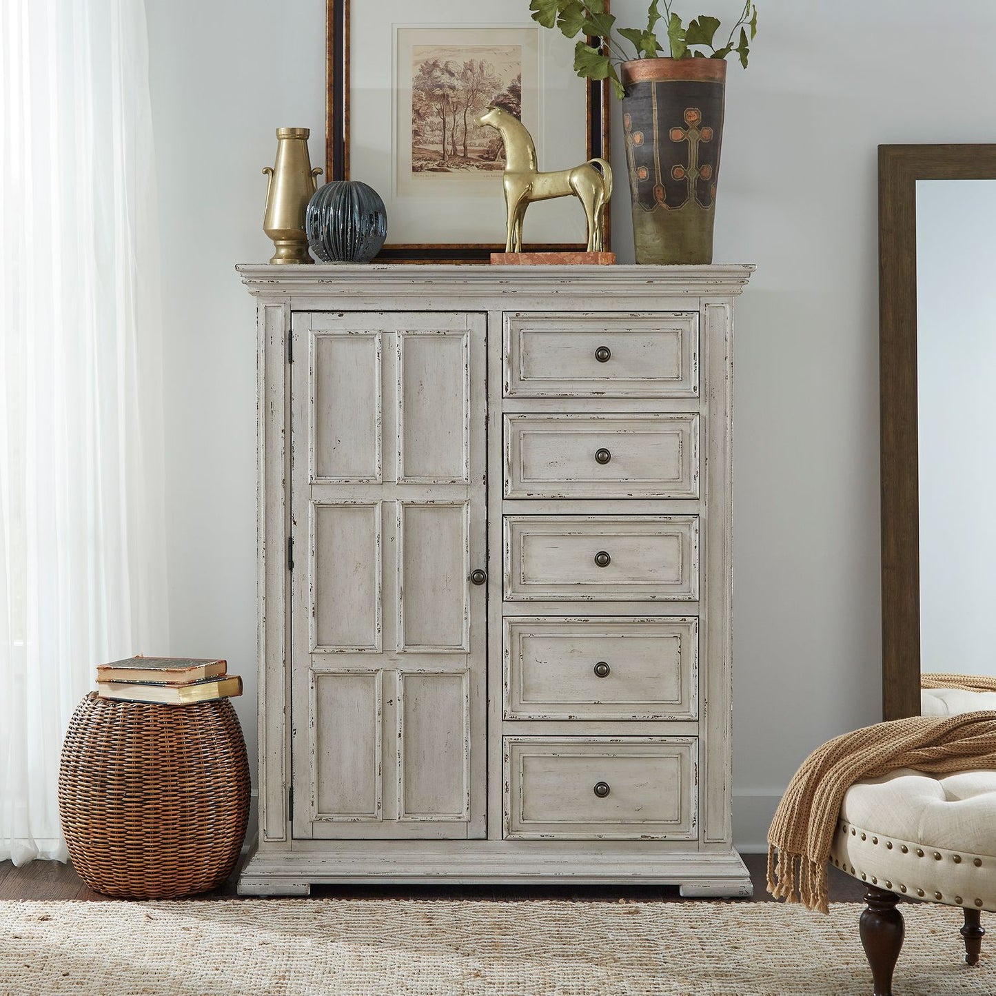Door Chest