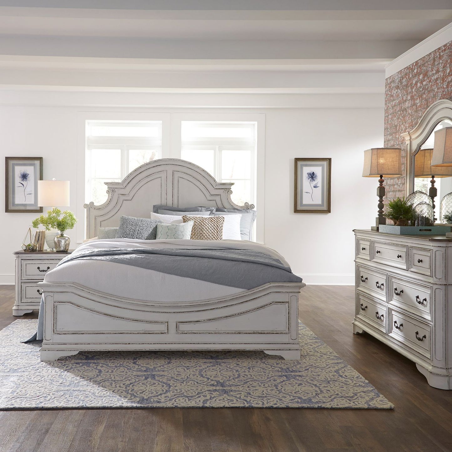 King Panel Bed, Dresser & Mirror, Night Stand