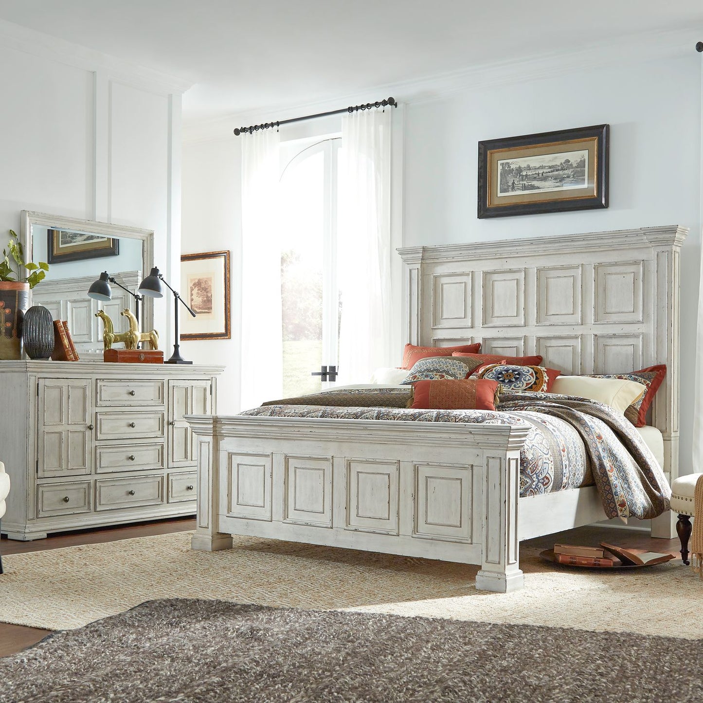 King California Panel Bed, Dresser & Mirror