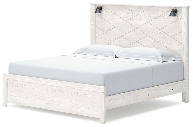 Gerridan King Panel Bed with Dresser and 2 Nightstands