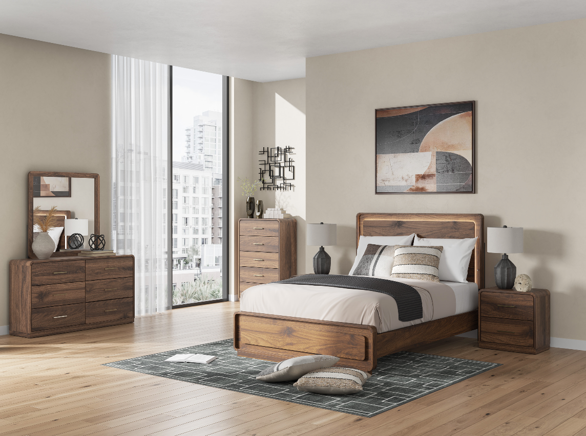 Fortlorn Queen Panel Bed with Mirrored Dresser