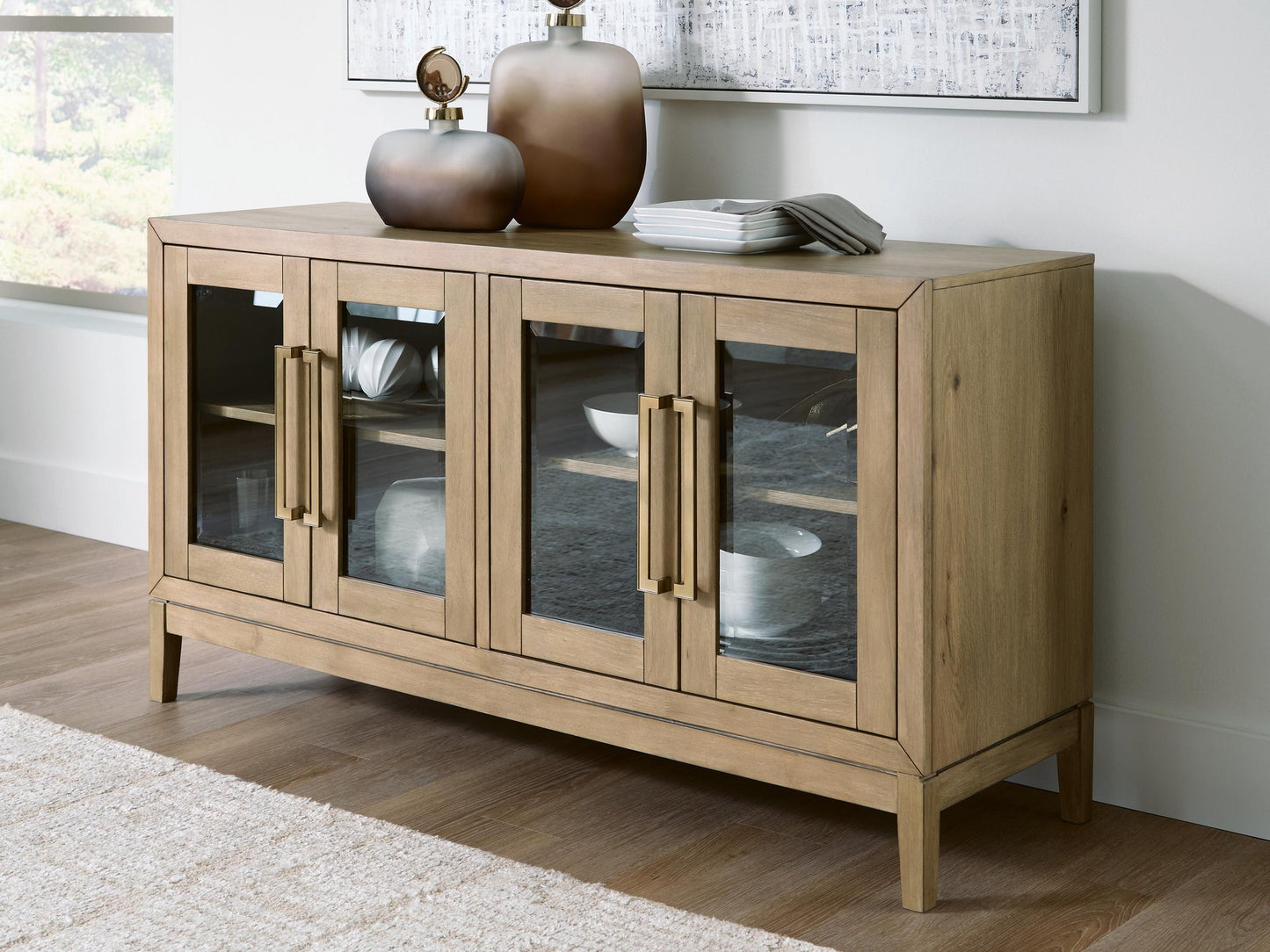 Lasinger Dining Room Server