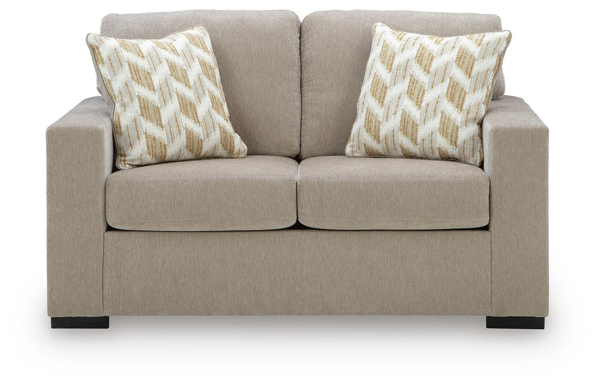 Bridgepoint Loveseat