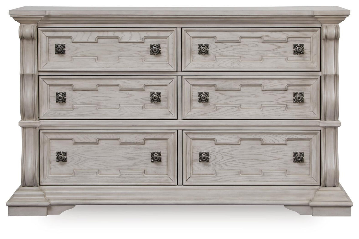 Bruchandi Dresser