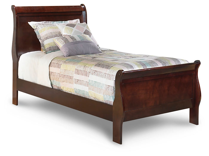 Alisdair Twin Sleigh Bed with Mirrored Dresser and 2 Nightstands